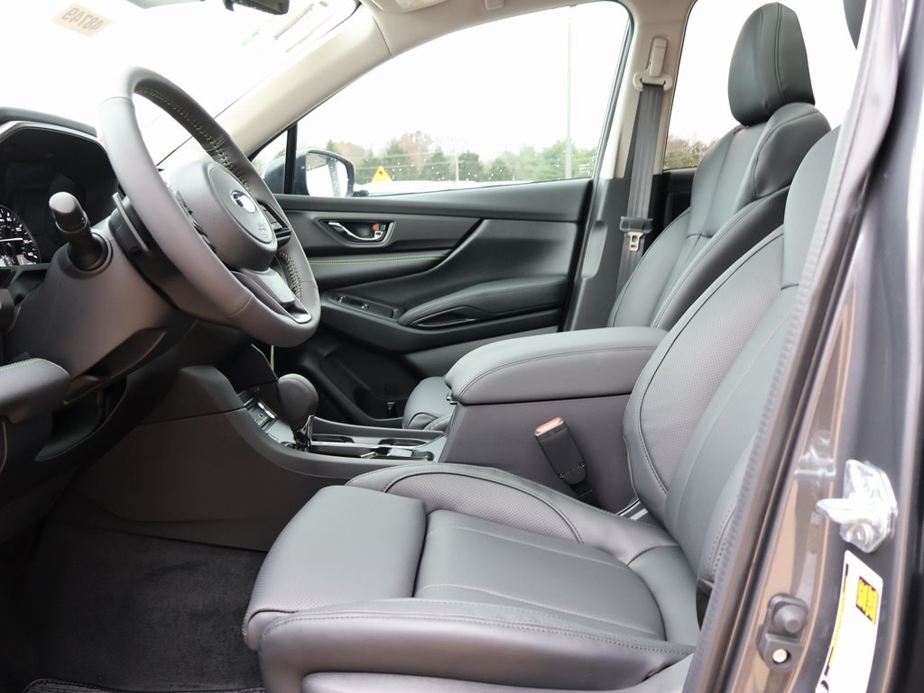 New 2026 Magnetite Gray Subaru Onyx Edition Touring 7-Passenger image 25