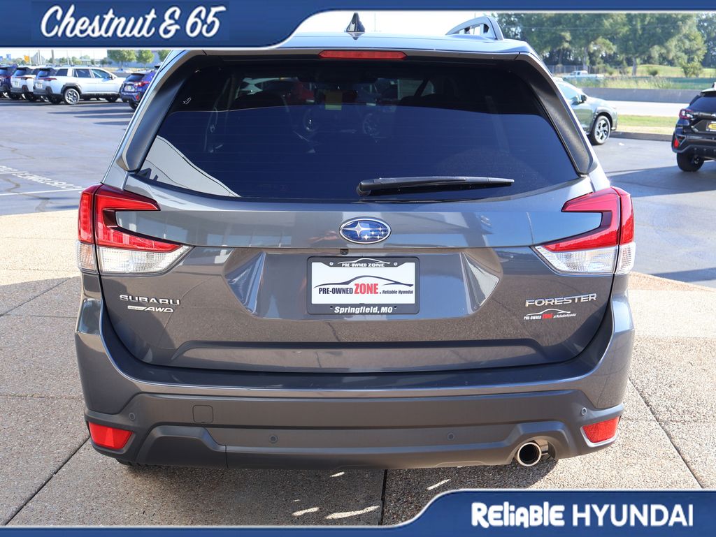 Used 2024 Gray Metallic Subaru Limited image 5