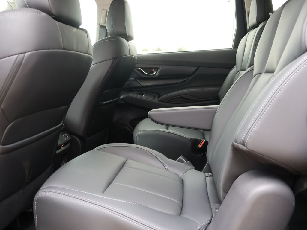 New 2026 Sapphire Blue Pearl Subaru Premium 7-Passenger image 20