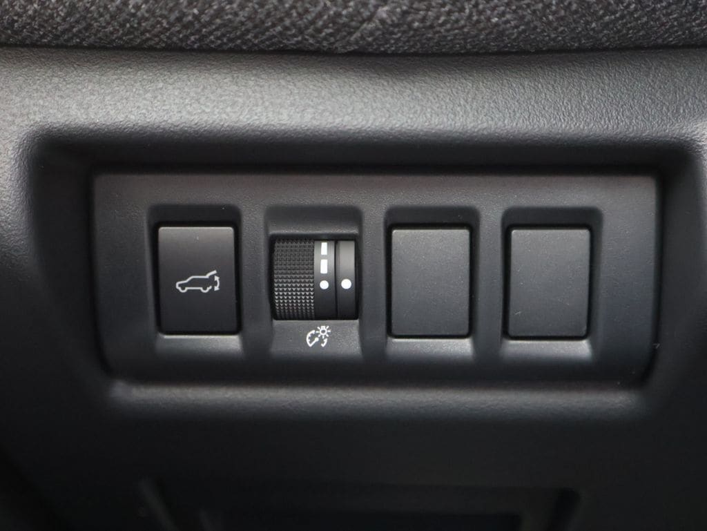 New 2026 Crystal White Pearl Subaru Limited XT image 33