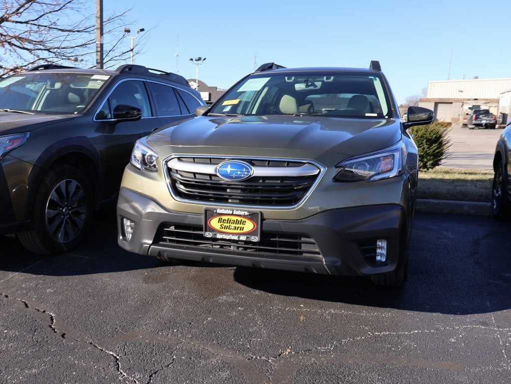 Used 2022 Subaru Outback Premium SUV