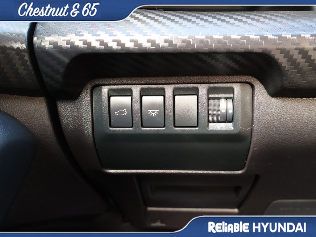 Used 2023 Autumn Green Metallic Subaru Premium 7-Passenger image 33