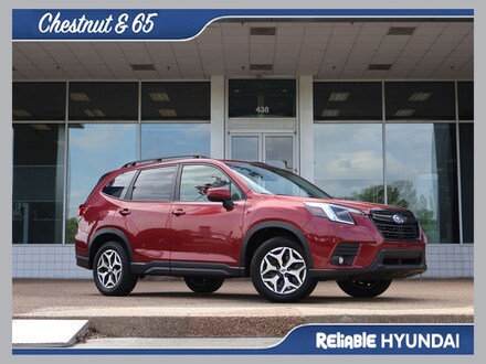 2024 Subaru Forester Premium SUV