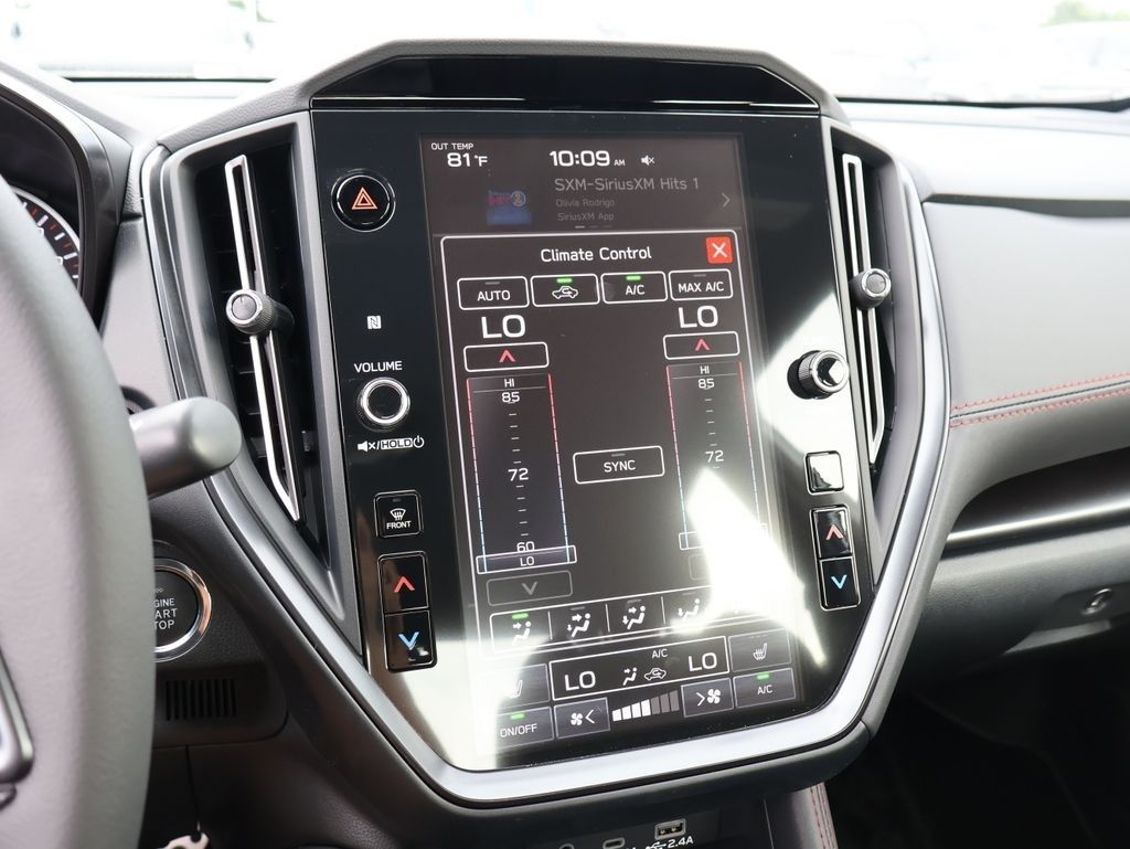 New 2026 Ice Silver Subaru Premium image 34
