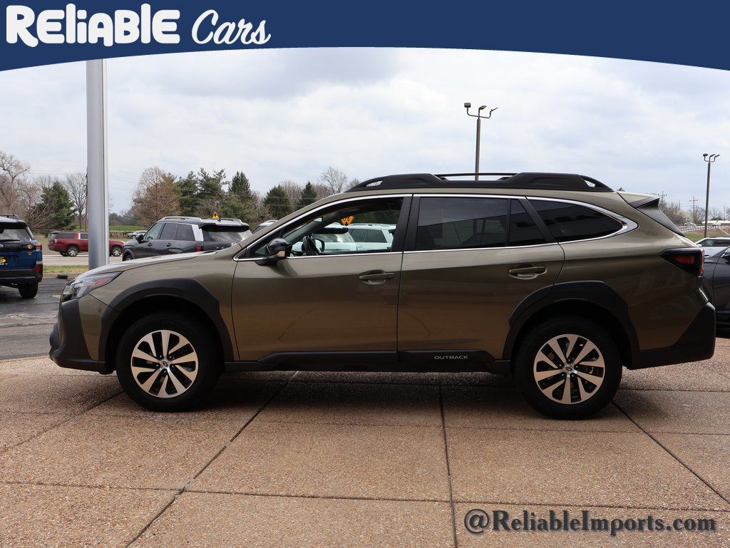 Used 2024 Autumn Green Metallic Subaru Premium image 3