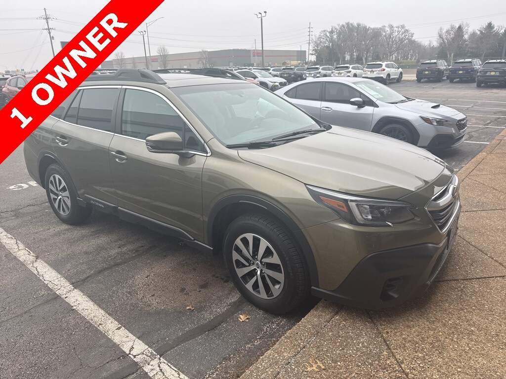 Used 2022 Subaru Outback Premium SUV