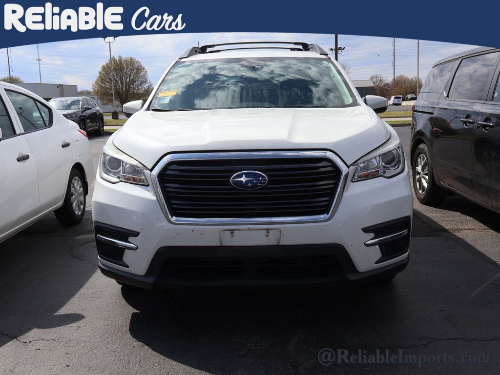 Used 2019 Crystal White Pearl Subaru Premium 8-Passenger image 7