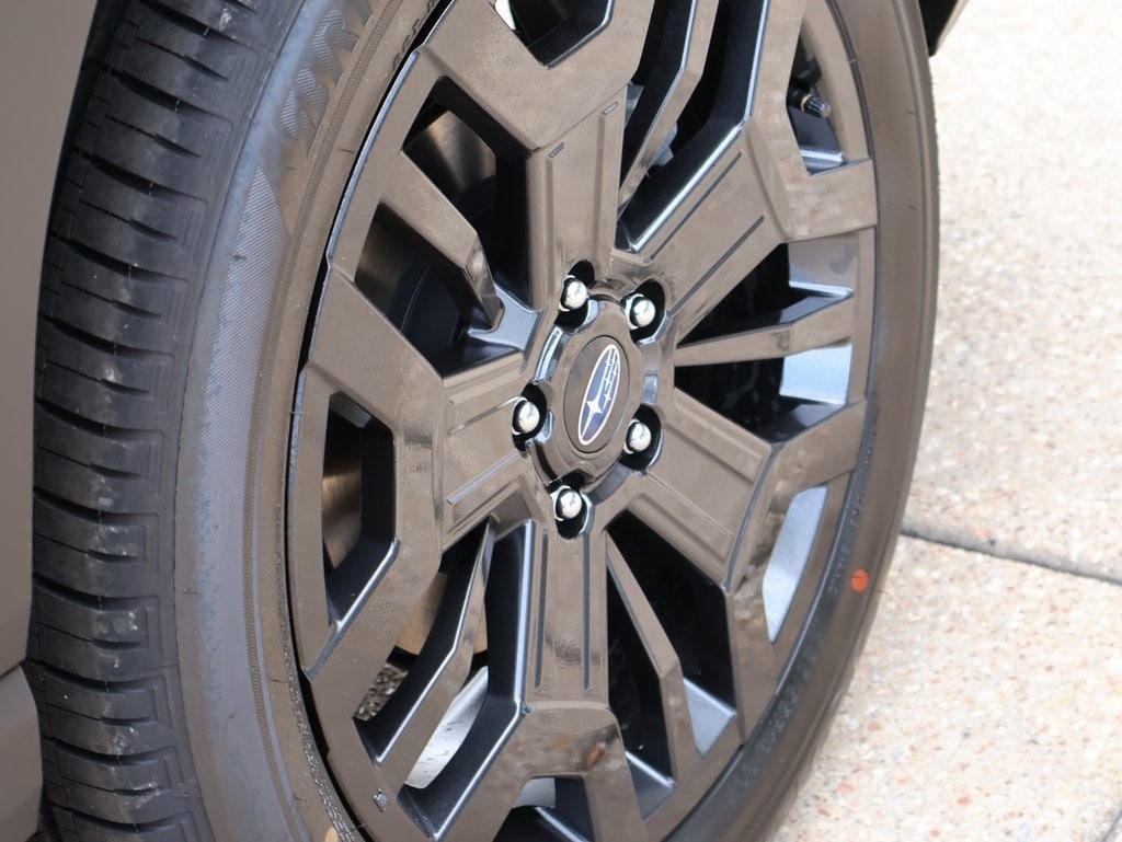 New 2026 Deep Emerald Green Pearl Subaru Limited XT image 10