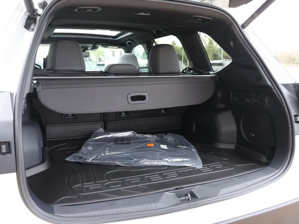 New 2026 Crystal White Pearl Subaru Limited image 16