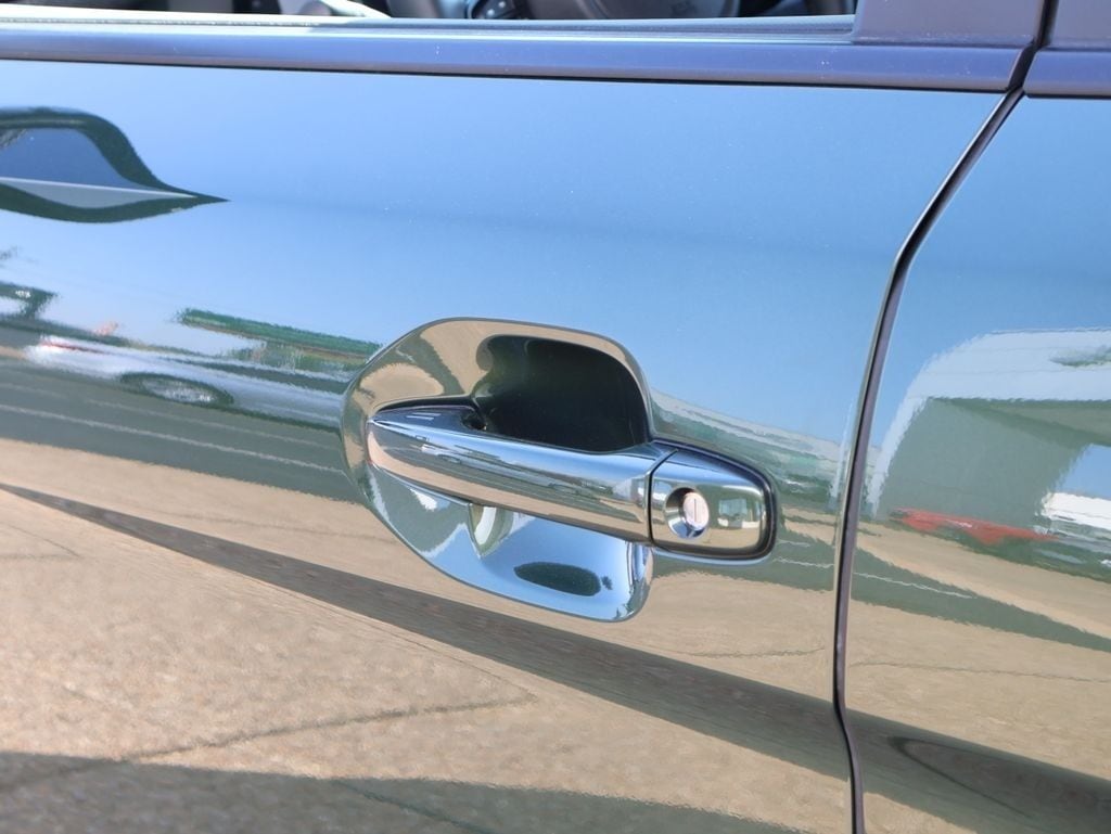 New 2026 Deep Emerald Green Pearl Subaru Premium image 8