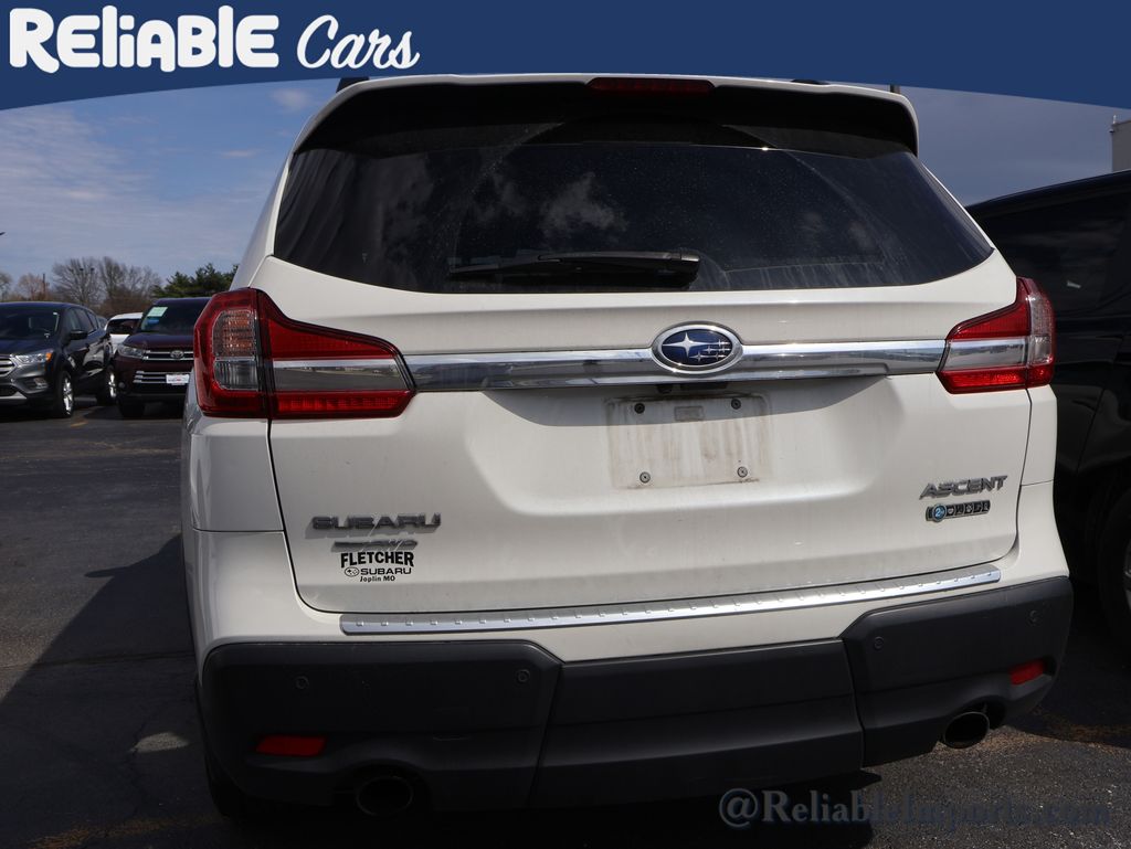 Used 2021 Crystal White Pearl Subaru Premium 8-Passenger image 16