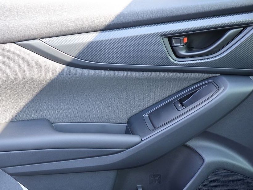 New 2026 Ceramic White Subaru Base image 17
