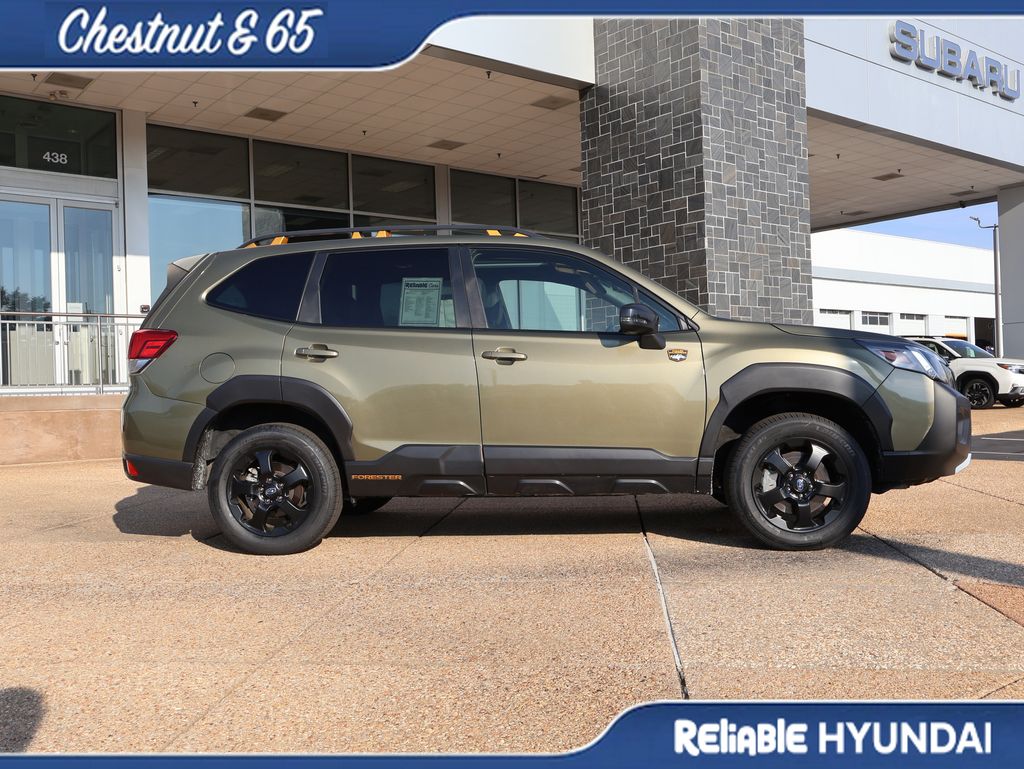 Used 2023 Autumn Green Subaru Wilderness image 7