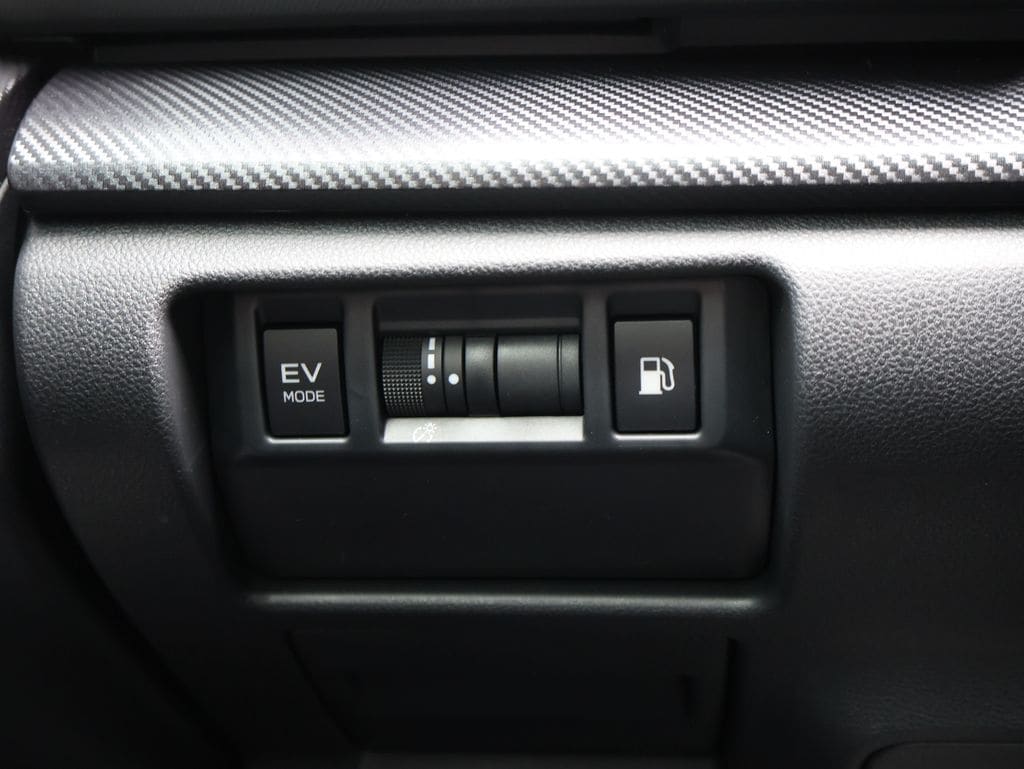 New 2026 Ice Silver Subaru Sport Hybrid image 33