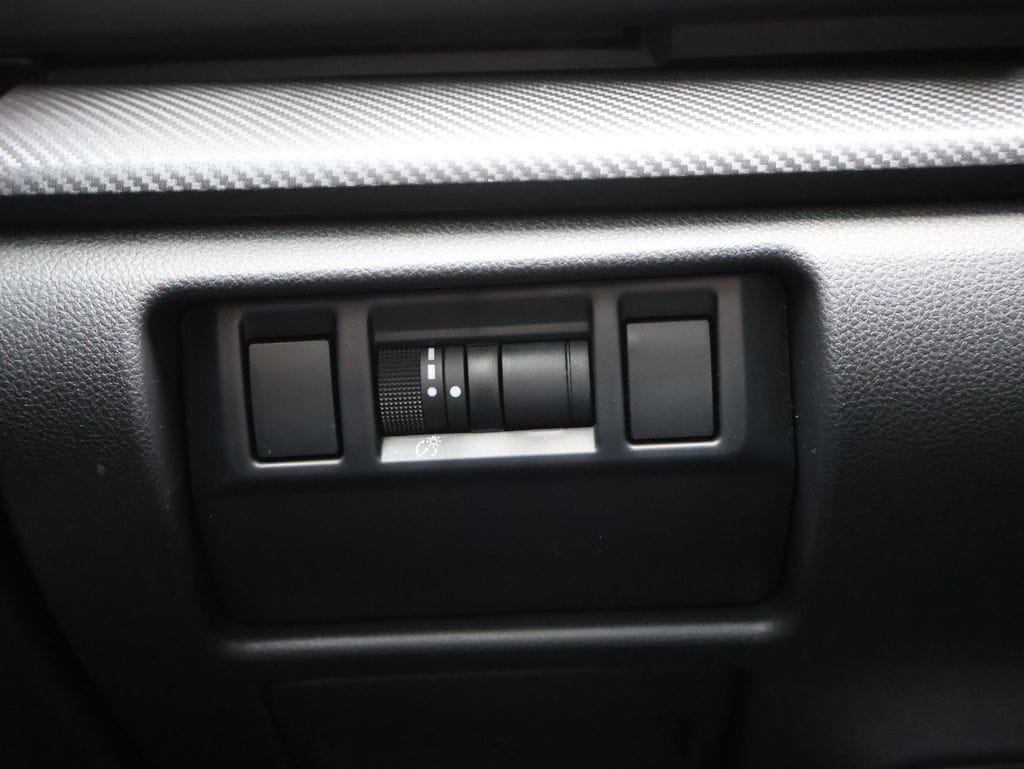 New 2026 Magnetite Gray/Crystal Black Silica Subaru Premium image 33