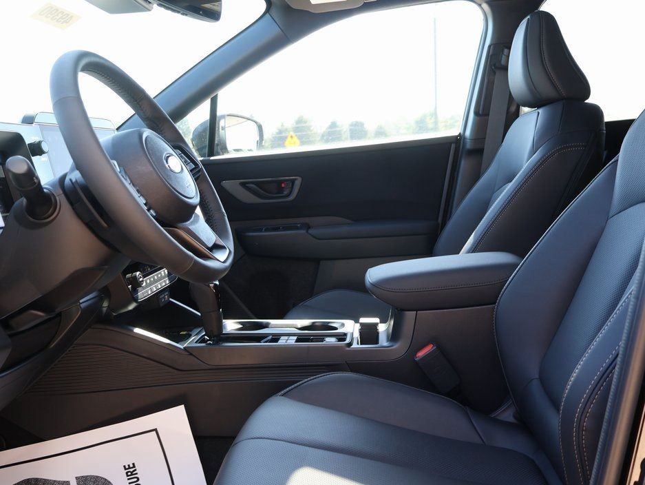 New 2026 Crystal Black Silica Subaru Limited image 25