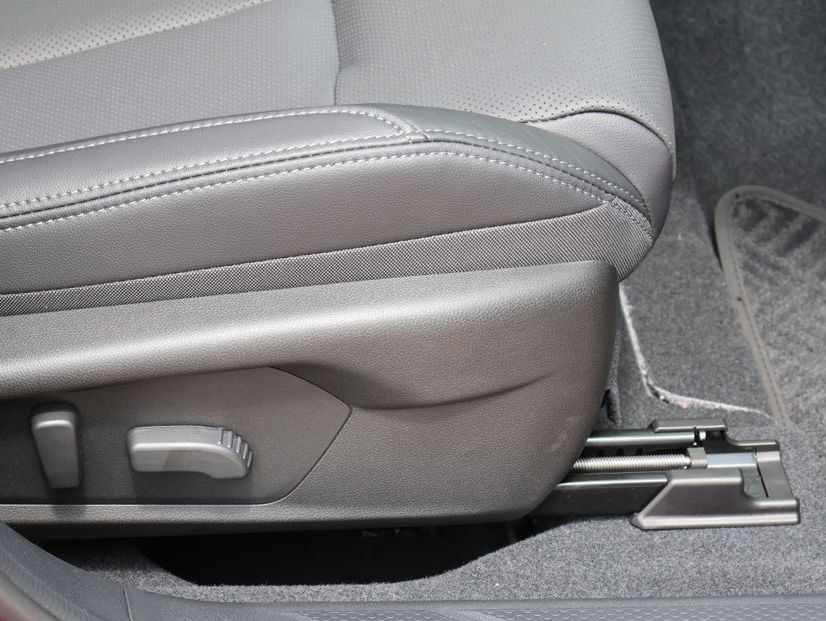 2026 Subaru Outback Touring XT - Photo 13