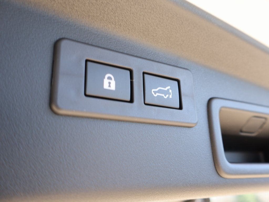 New 2026 Crystal White Pearl Subaru Limited XT image 19