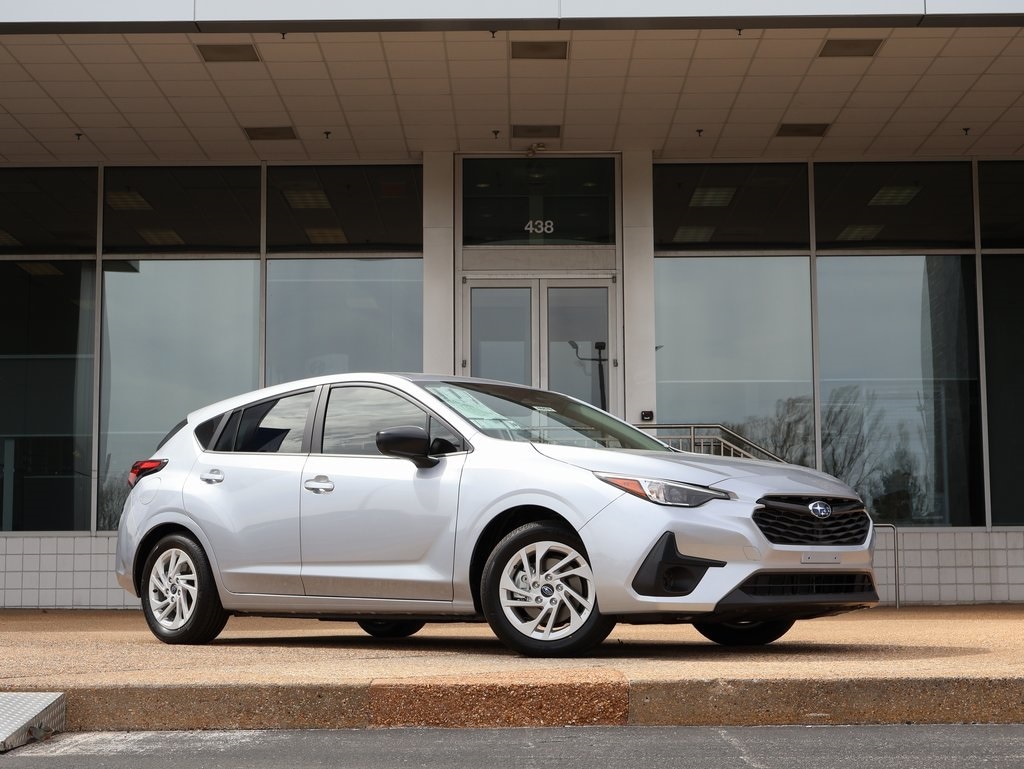 New 2025 Subaru Impreza Base 5-Door