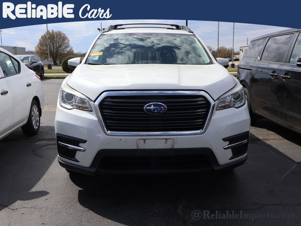 Used 2019 Crystal White Pearl Subaru Premium 8-Passenger image 6