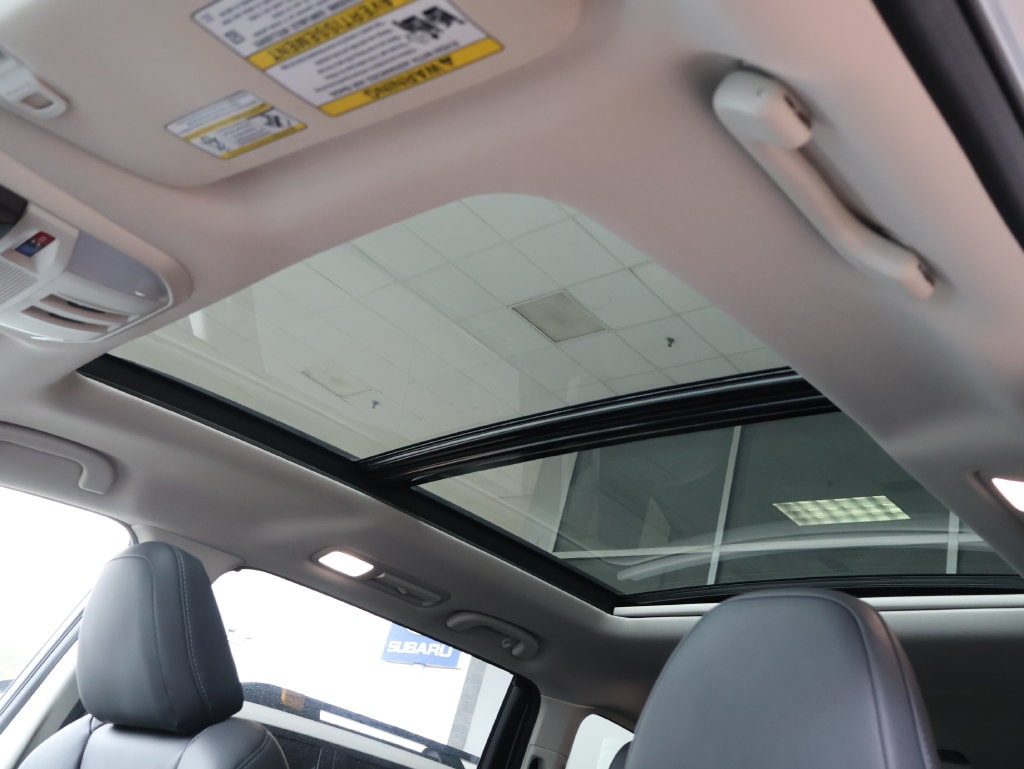 New 2027 Ice Silver Subaru Limited 7-Passenger image 27
