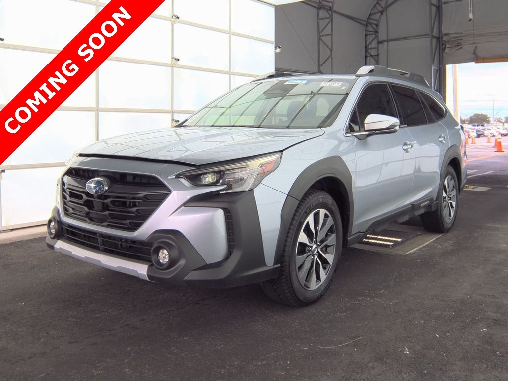 2023 Subaru Outback Touring's photo