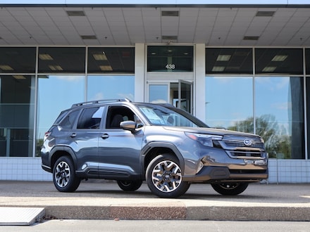2025 Subaru Forester Premium SUV