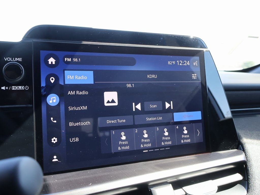 New 2026 Ice Silver Subaru Limited image 36