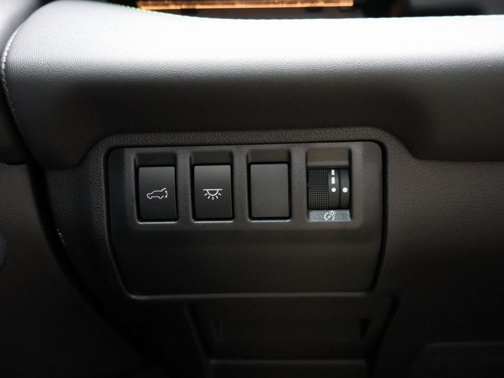 New 2026 Magnetite Gray Subaru Onyx Edition Touring 7-Passenger image 34