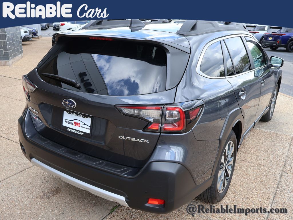 Used 2024 Magnetite Gray Metallic Subaru Limited image 6