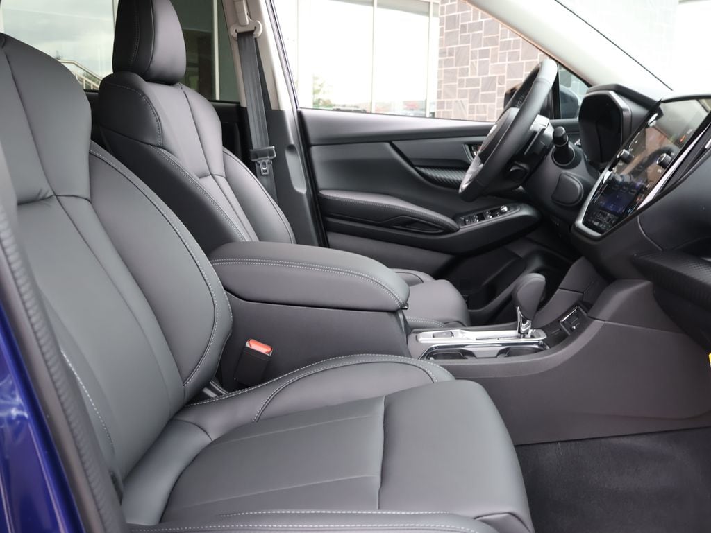New 2026 Sapphire Blue Pearl Subaru Premium 7-Passenger image 10