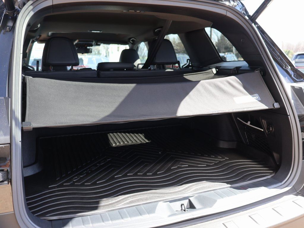 New 2026 Crystal Black Silica Subaru Touring image 18