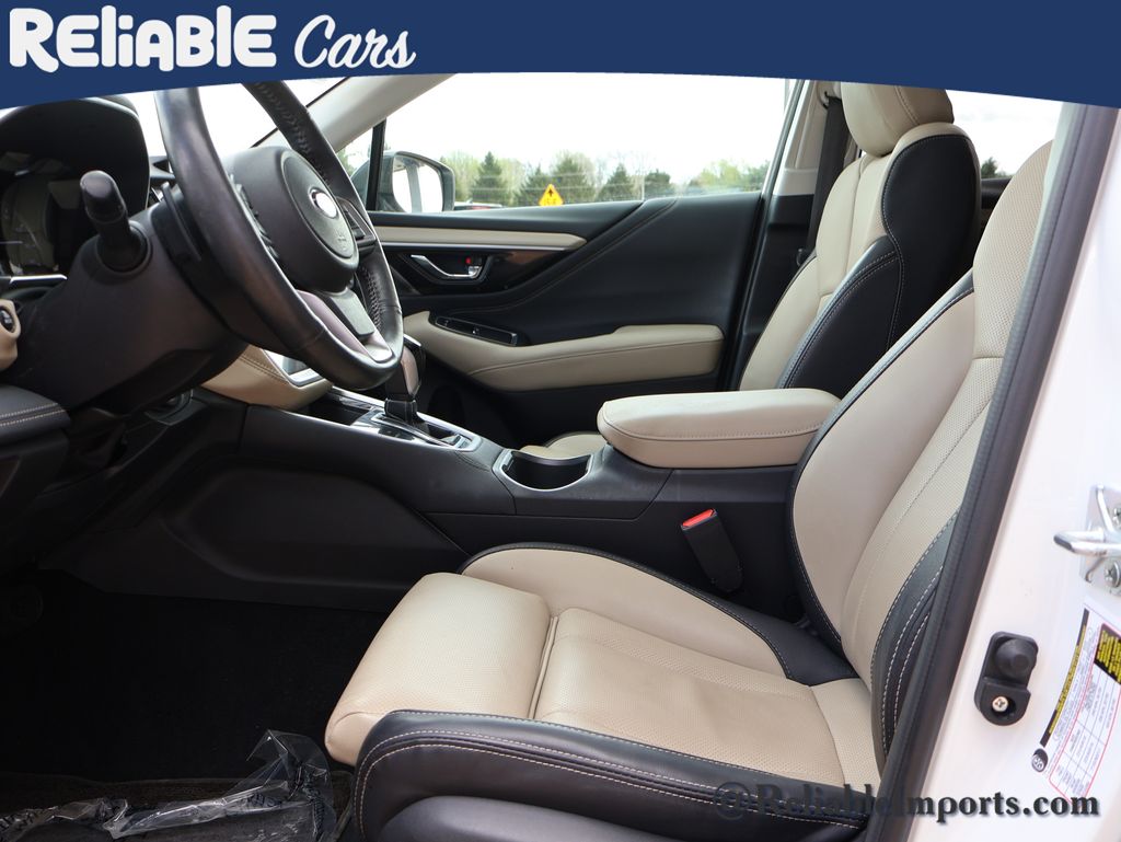 Used 2023 Crystal White Pearl Subaru Limited image 24