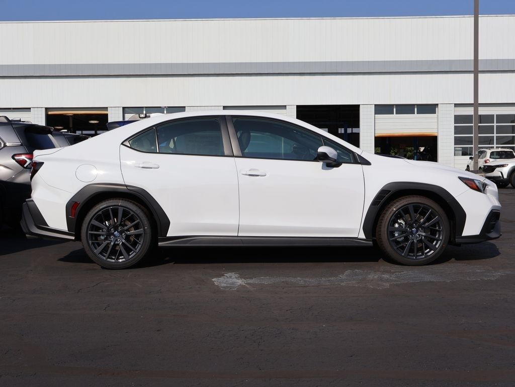 New 2026 Ceramic White Subaru Base image 2