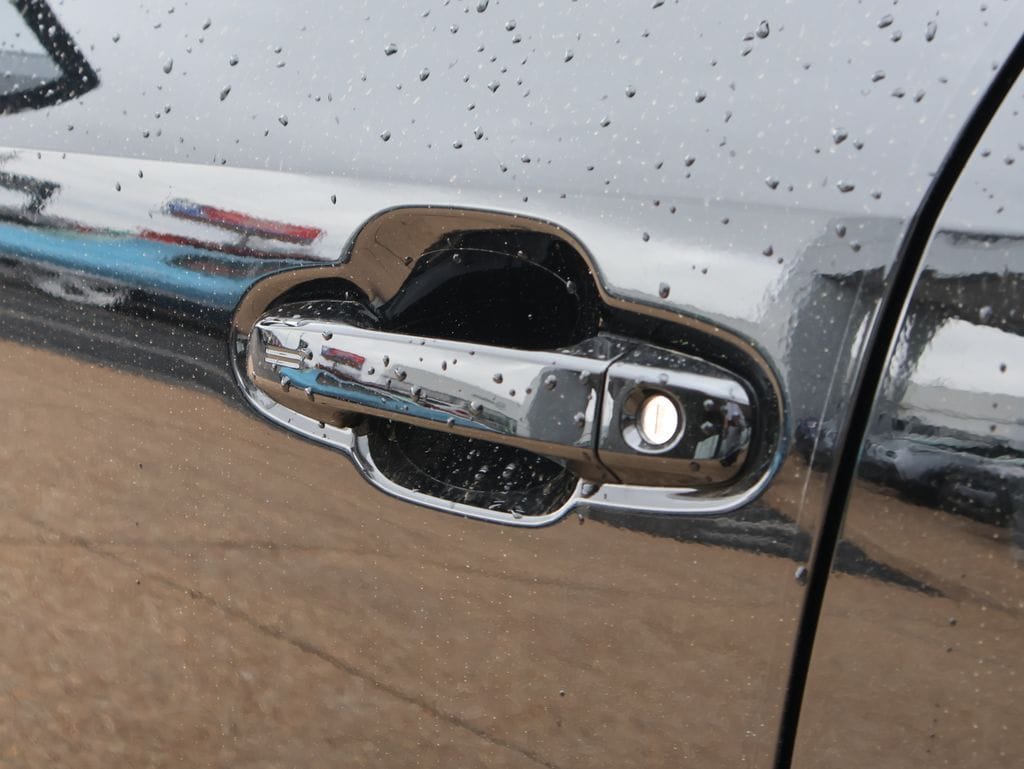 New 2026 Crystal Black Silica Subaru Premium image 9