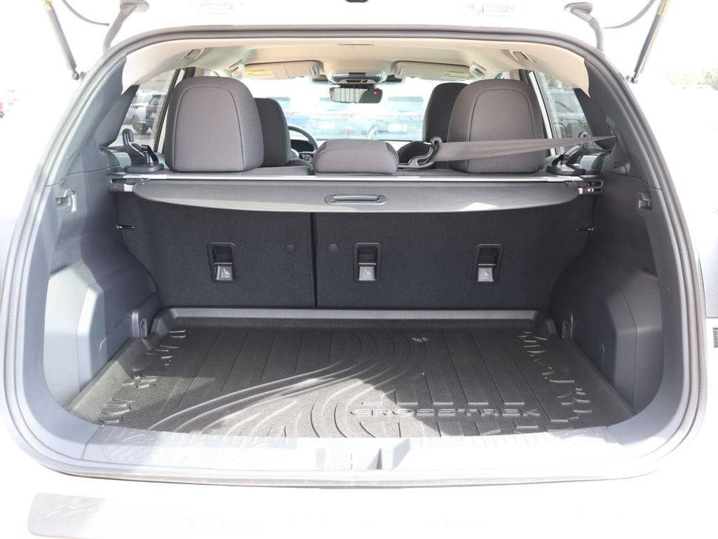 New 2026 Crystal White Pearl Subaru Premium image 15