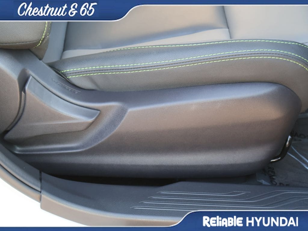 Used 2024 Crystal White Pearl Subaru Onyx Edition image 10