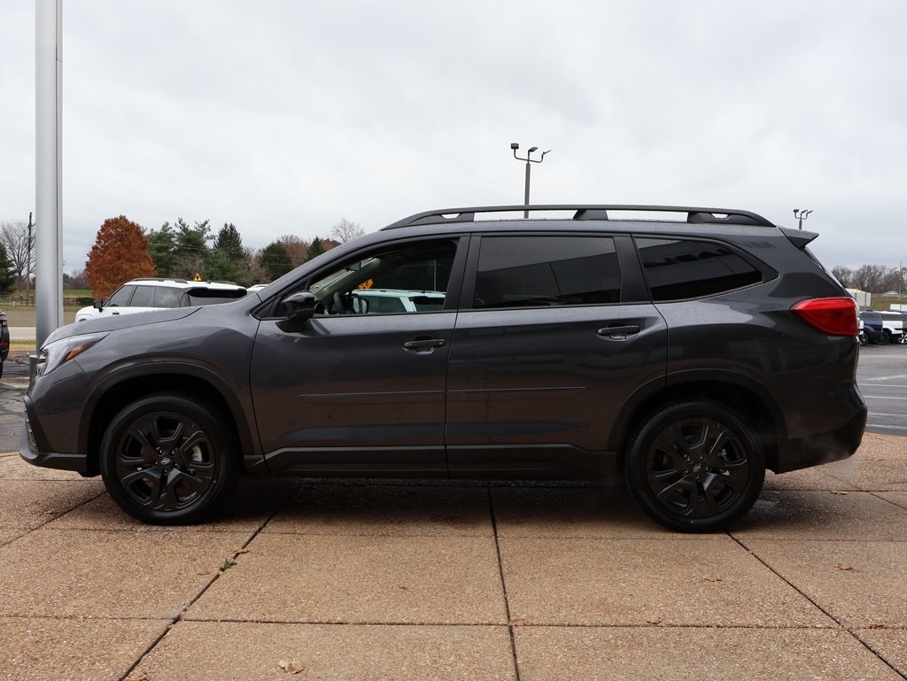 New 2026 Magnetite Gray Subaru Onyx Edition Touring 7-Passenger image 3