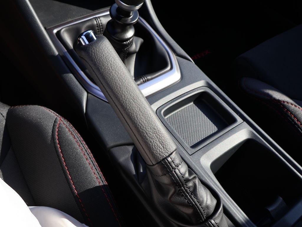 New 2026 Ceramic White Subaru Base image 37