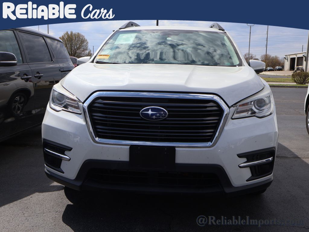 Used 2021 Crystal White Pearl Subaru Premium 8-Passenger image 8