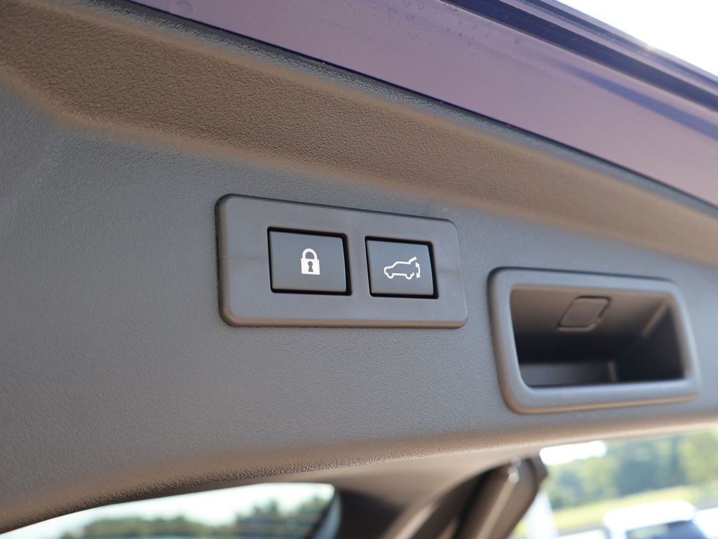 New 2026 Sapphire Blue Pearl Subaru Premium image 16