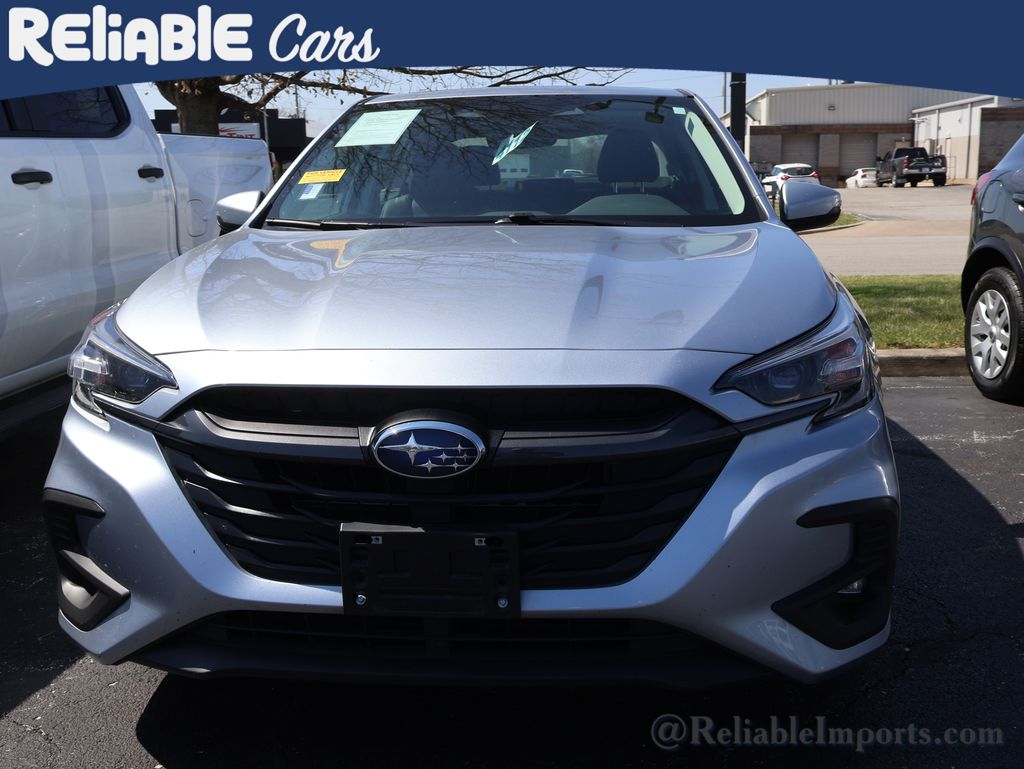 Used 2023 Ice Silver Metallic Subaru Limited image 7