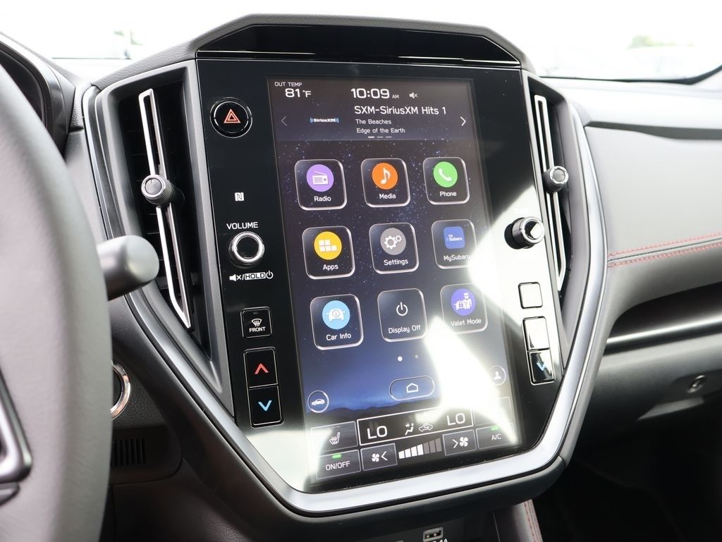 New 2026 Ice Silver Subaru Premium image 32