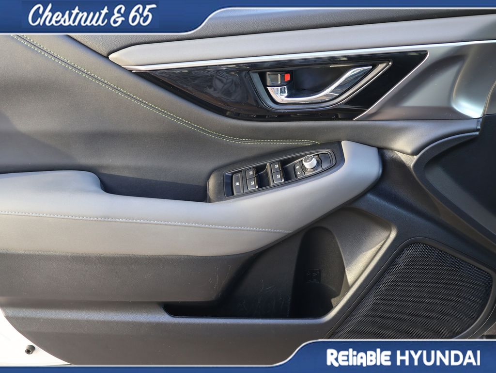 Used 2024 Crystal White Pearl Subaru Onyx Edition image 21