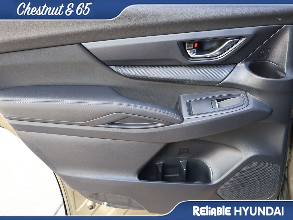 Used 2023 Autumn Green Metallic Subaru Premium 7-Passenger image 18