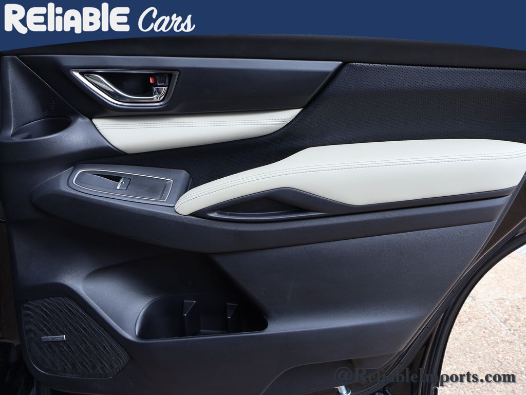 Used 2023 Crystal Black Silica Subaru Limited 7-Passenger image 12