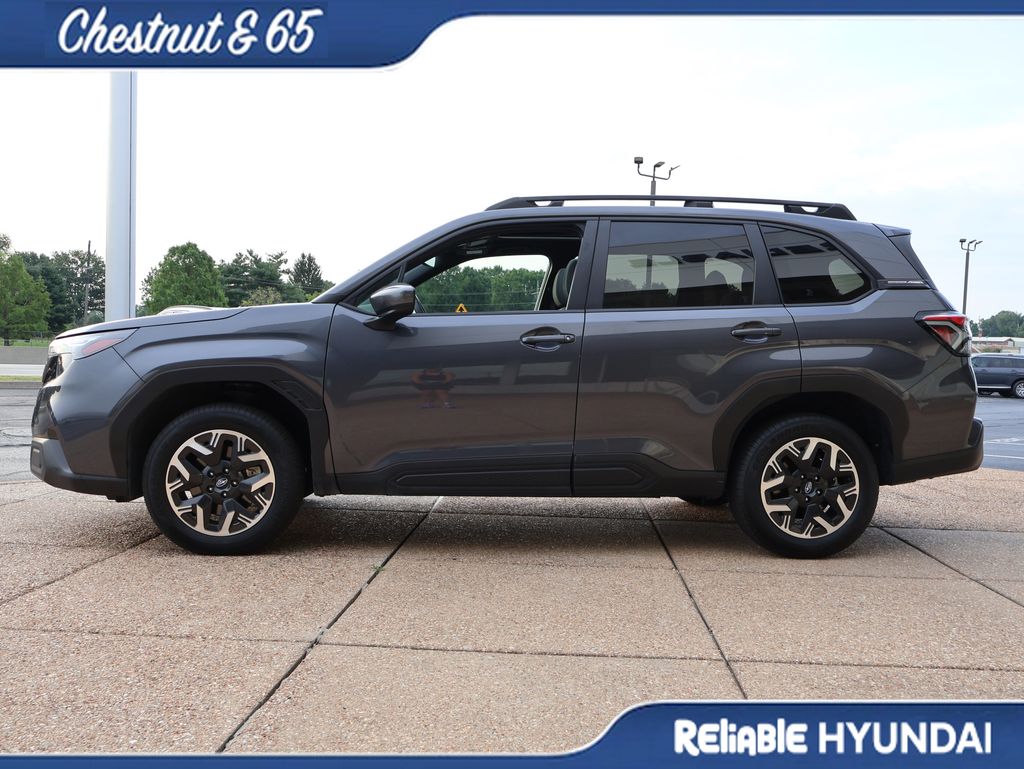 Used 2025 Gray Metallic Subaru Premium image 3