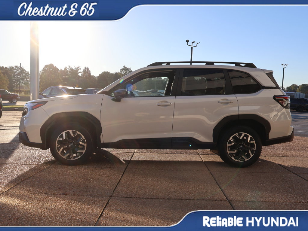 Used 2025 Subaru Forester Premium SUV