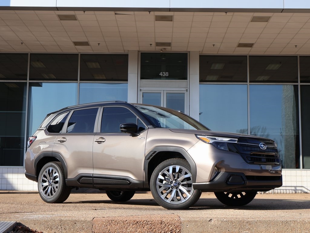 2025 Subaru Forester Touring's photo