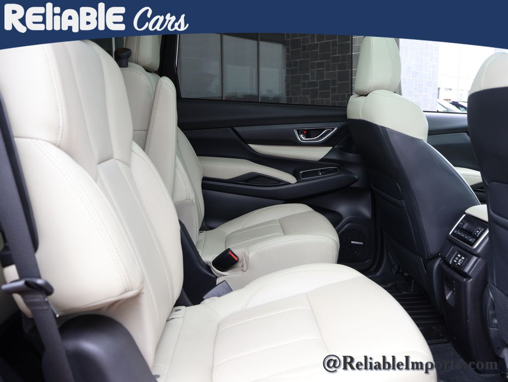 Used 2023 Crystal Black Silica Subaru Limited 7-Passenger image 13